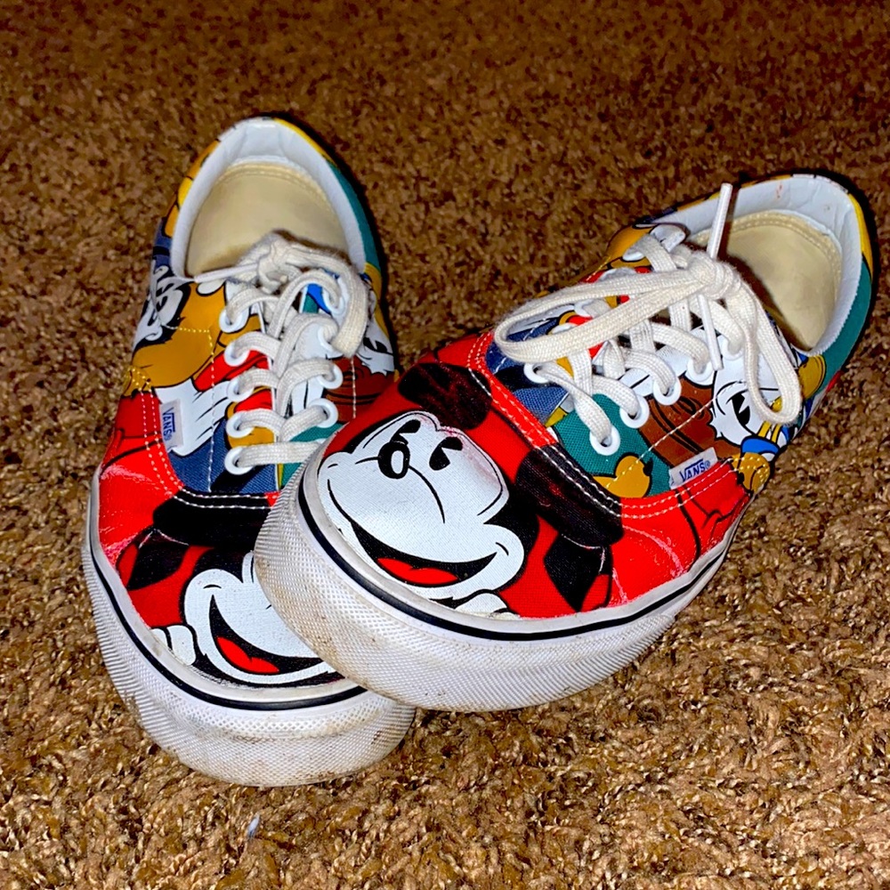 Disney Vans 9.5 M / 11 W